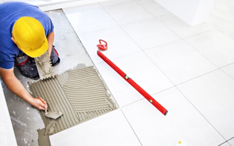Comment carreler sur un carrelage existant ?